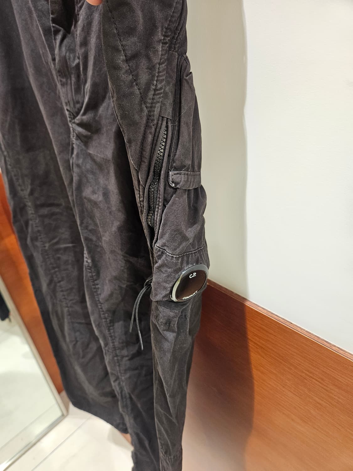 CP컴퍼니 와이드핏 카고팬츠34 상품이미지3