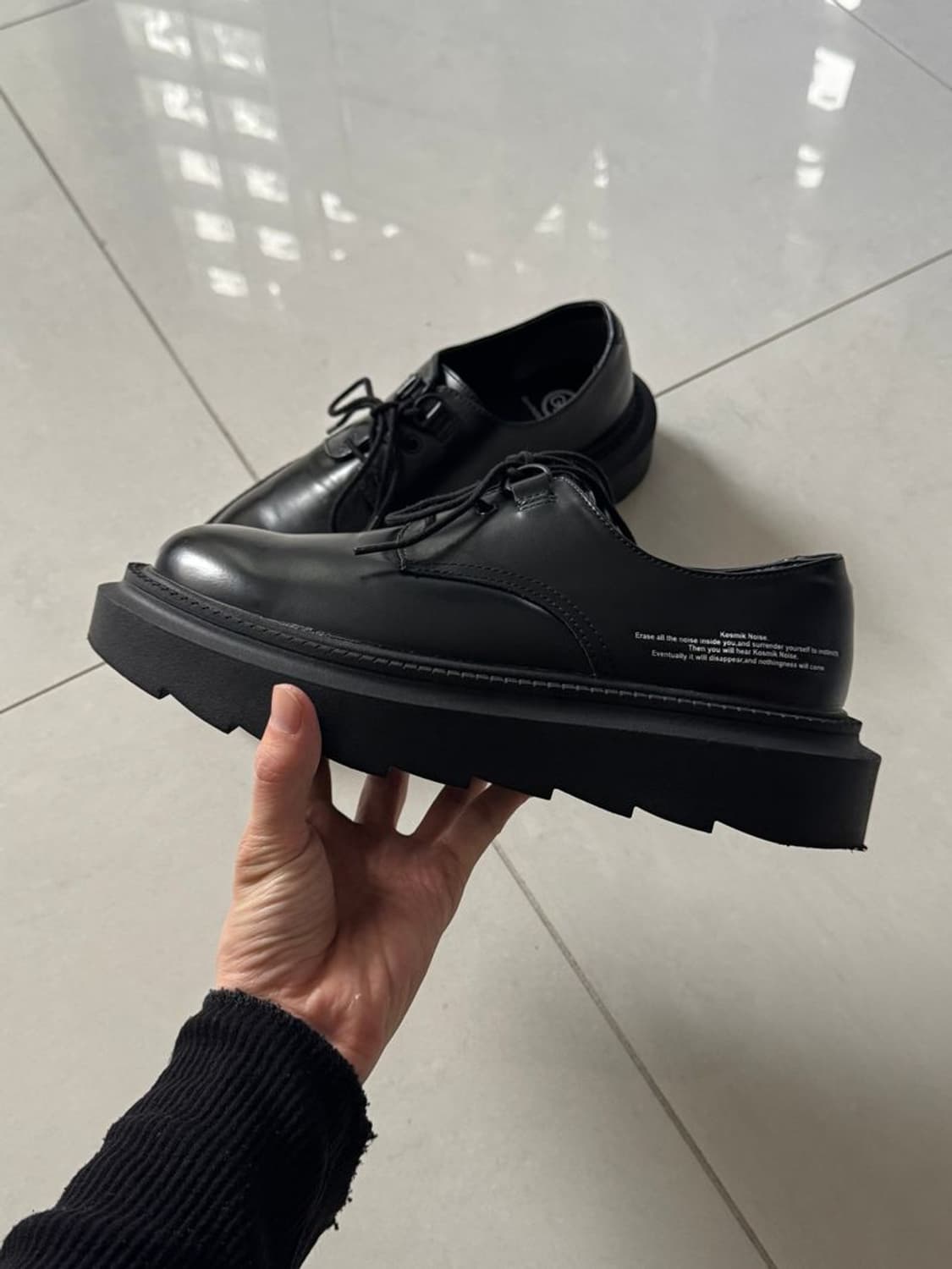 SHIRK SOLE DERBY SHOES 셔크 솔 더비 슈즈 상품이미지1