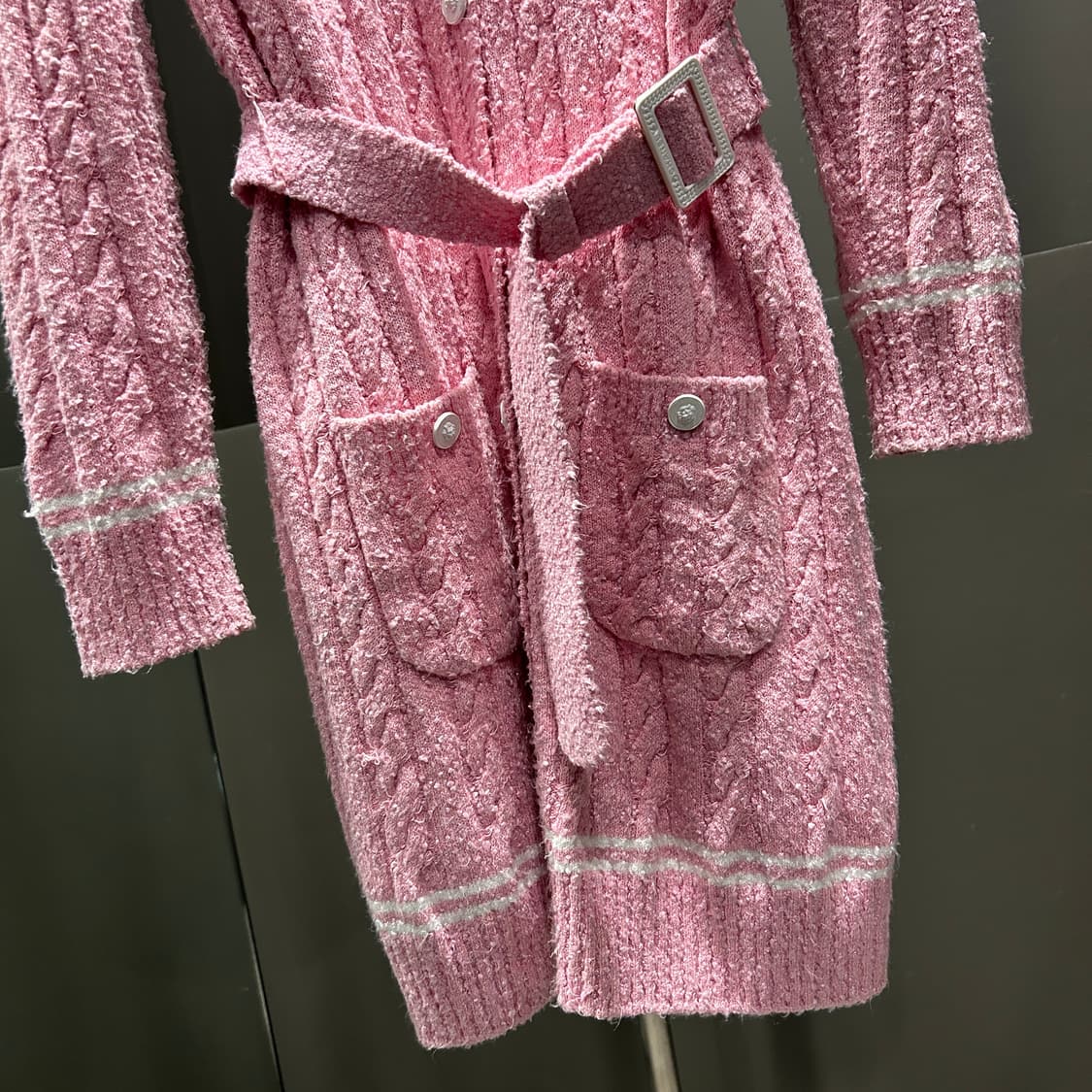 샤넬 벨티드 롱 가디건 원피스 상품이미지3