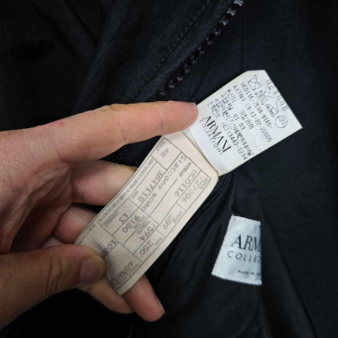 알마니 꼴레지오니 2way 나일론 자켓 블랙 상품이미지7