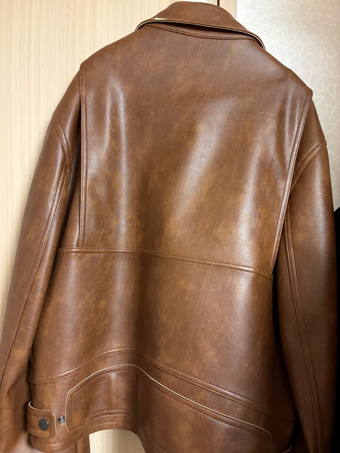 알렌느 패치드 3D 포우 레더 레이싱 자켓 브라운 상품이미지4