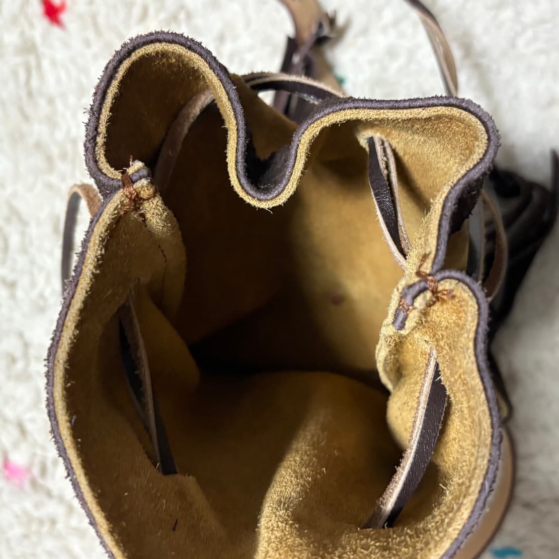 빈티지 웨스턴 보헤미안 스타일 스웨이드 프린지 드로우스트링백 크로스백 상품이미지6