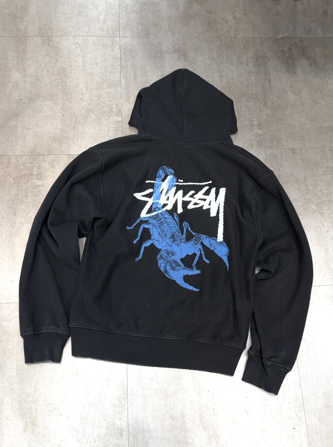 스투시 스콜피온 후드 집업 상품이미지3