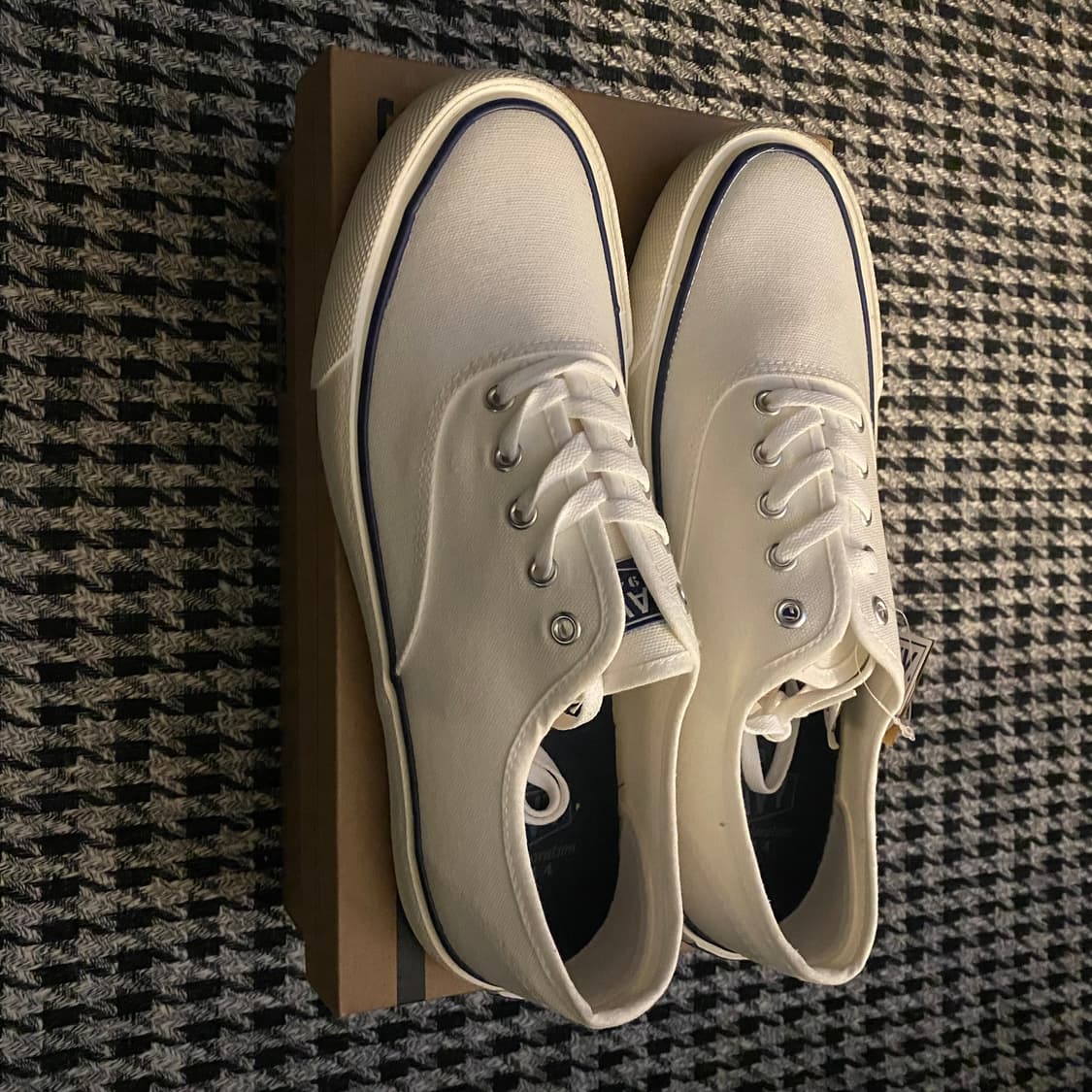 [무료배송/새상품] 슈펜 네이비 스니커즈 280 상품이미지3