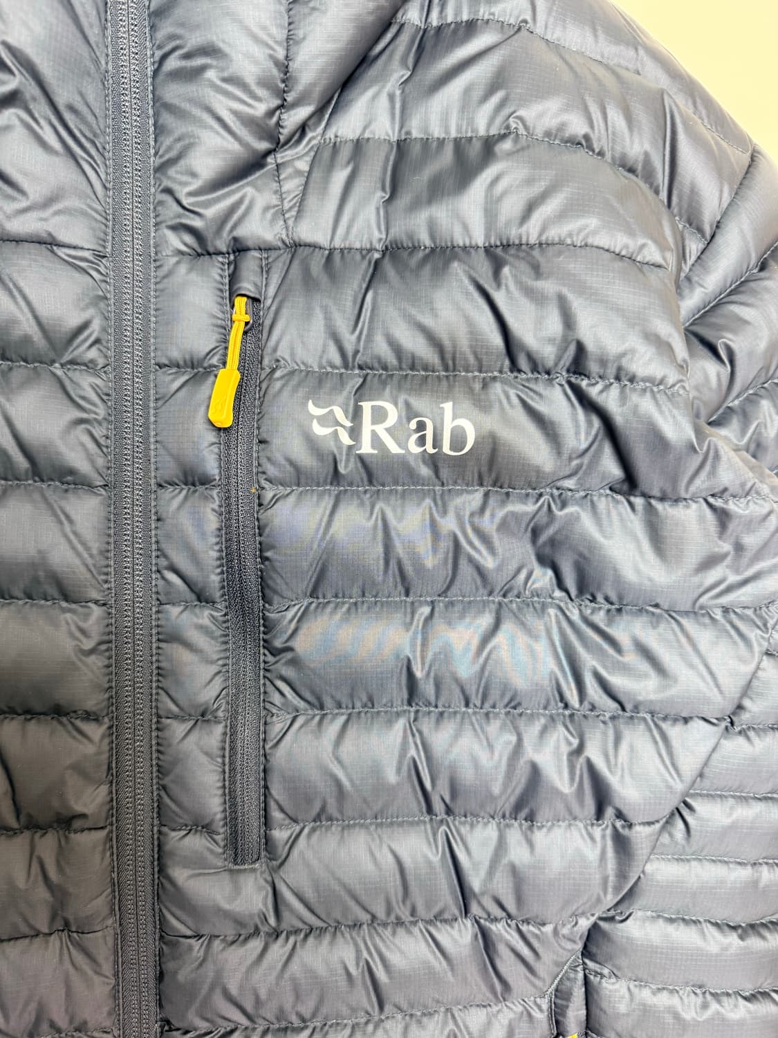 RAB 랩 마이크로 라이트 알파인 자켓 경량패딩 벨루가 M 상품이미지3