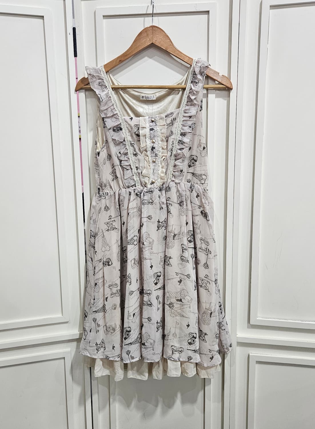 엑시즈팜(axes femme) 빈티지 소잉 프린트 원피스 상품이미지1