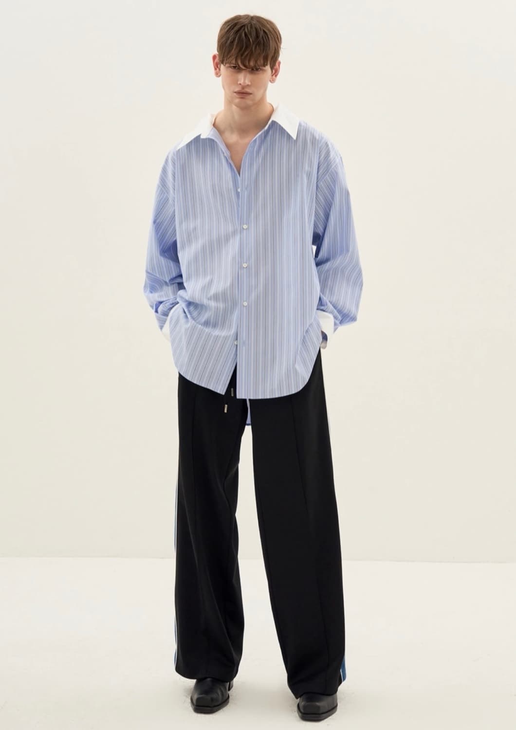시스템옴므 23fw 파리컬렉션 버티컬 스트라이프 셔츠 상품이미지1