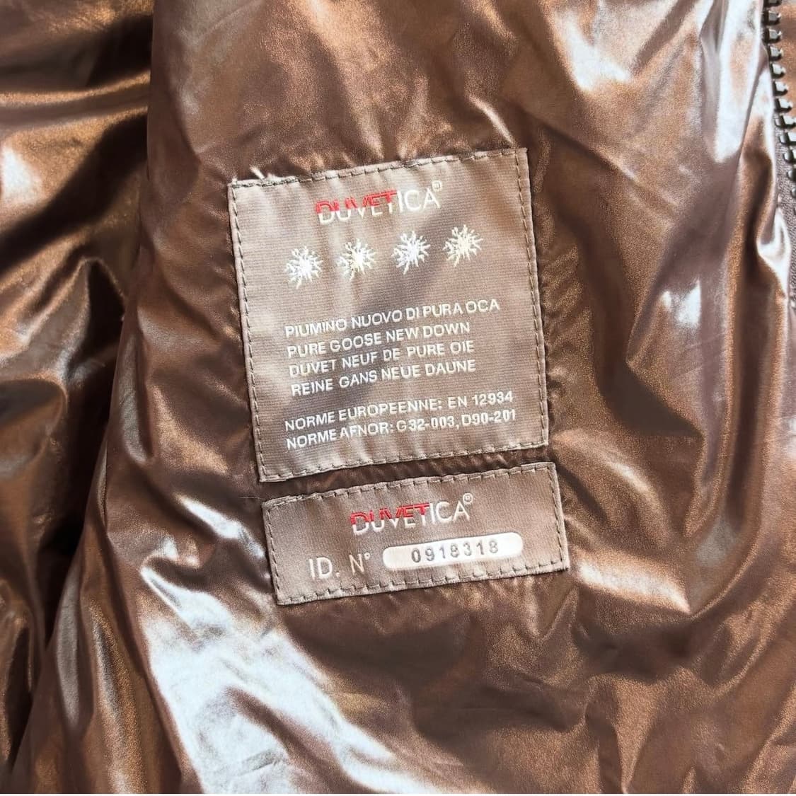 듀베이카 구스다운 패딩 상품이미지7