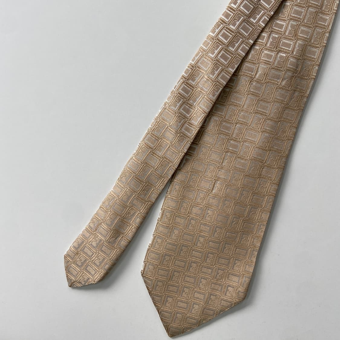 펜디(FENDI) 모노그램 정품 명품넥타이 상품이미지2