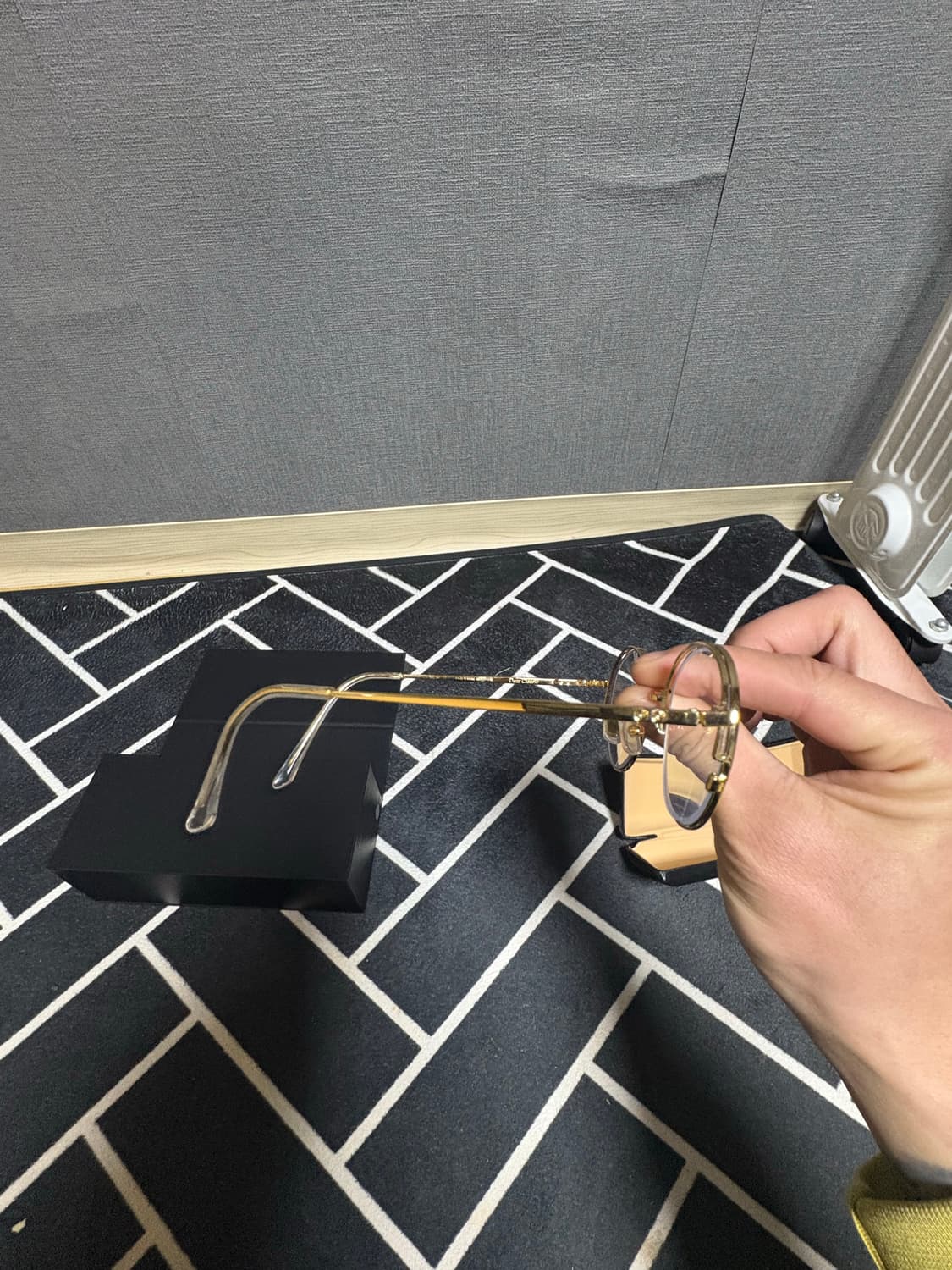 젠틀몬스터 디어클래식 골드 상품이미지2