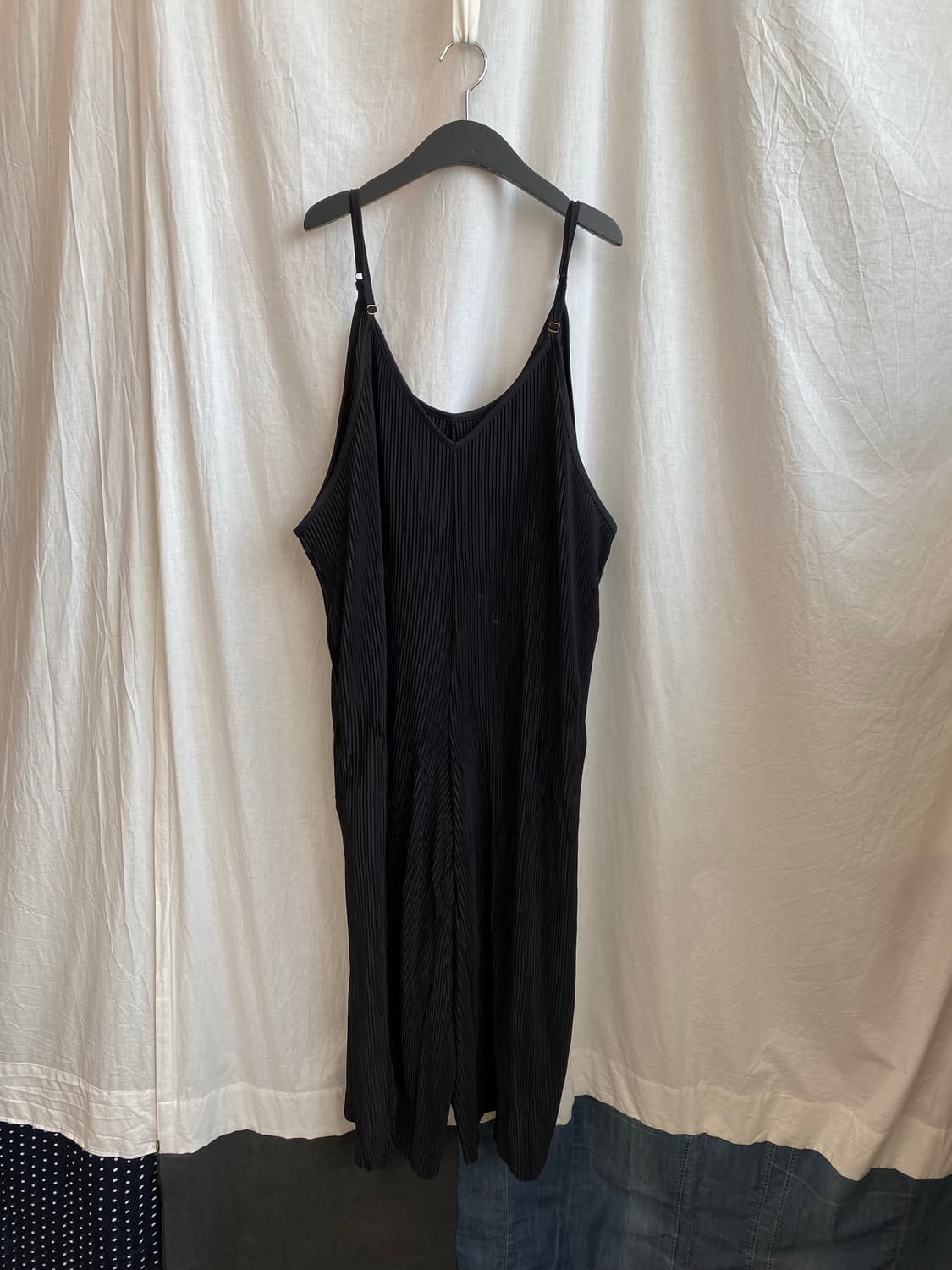 블랙 플리츠 점프수트(M) 상품이미지1