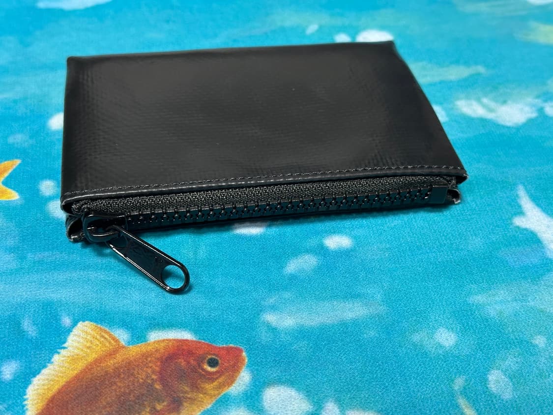 (NEW) 프라이탁 새상품 올검정 카드지갑 블레어 판매 상품이미지4