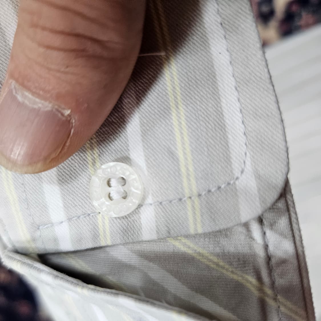 라코스테(Lacoste) 시그니쳐 패치 스트라이프 셔츠  상품이미지5