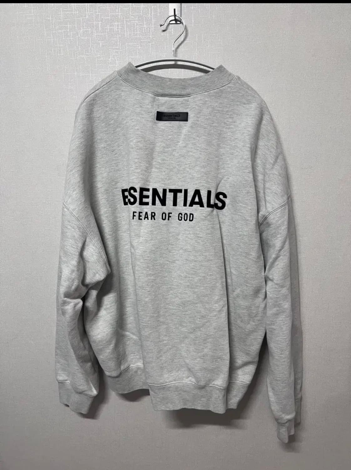 에센셜 피어오브갓 맨투맨 상품이미지3