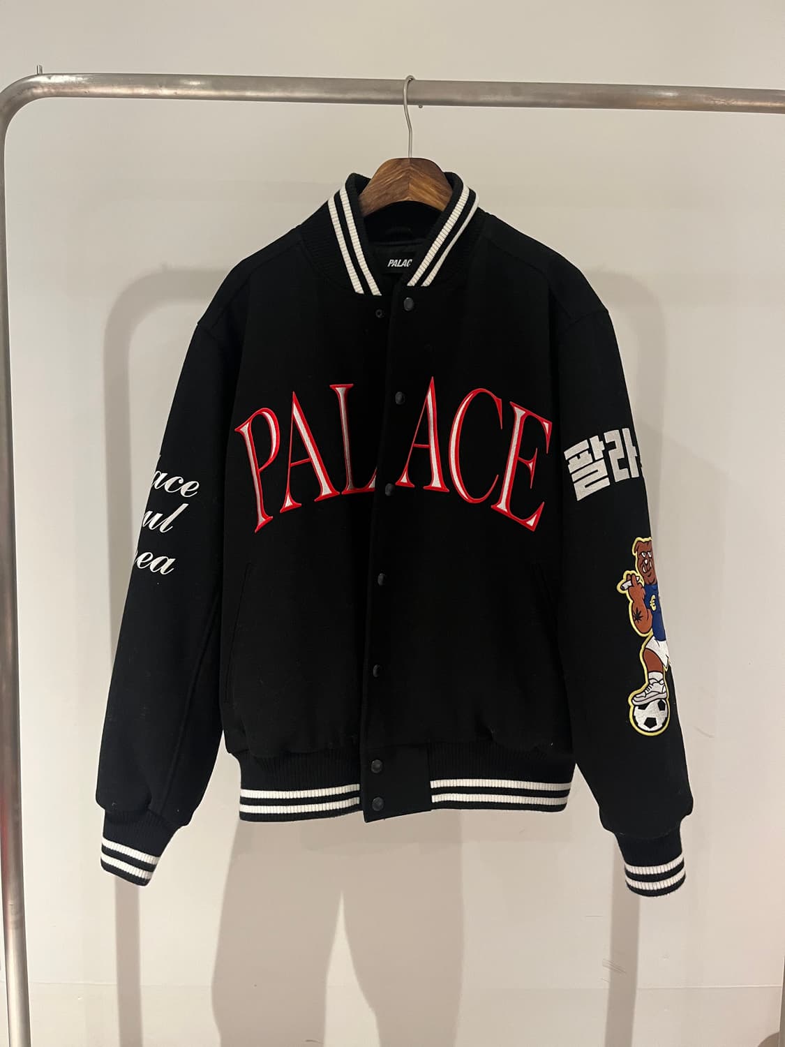 Palace Korea Varsity Jacket 상품이미지1