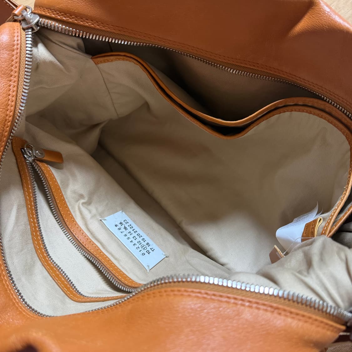 마르지엘라 브라운 레더 보스턴백 상품이미지4