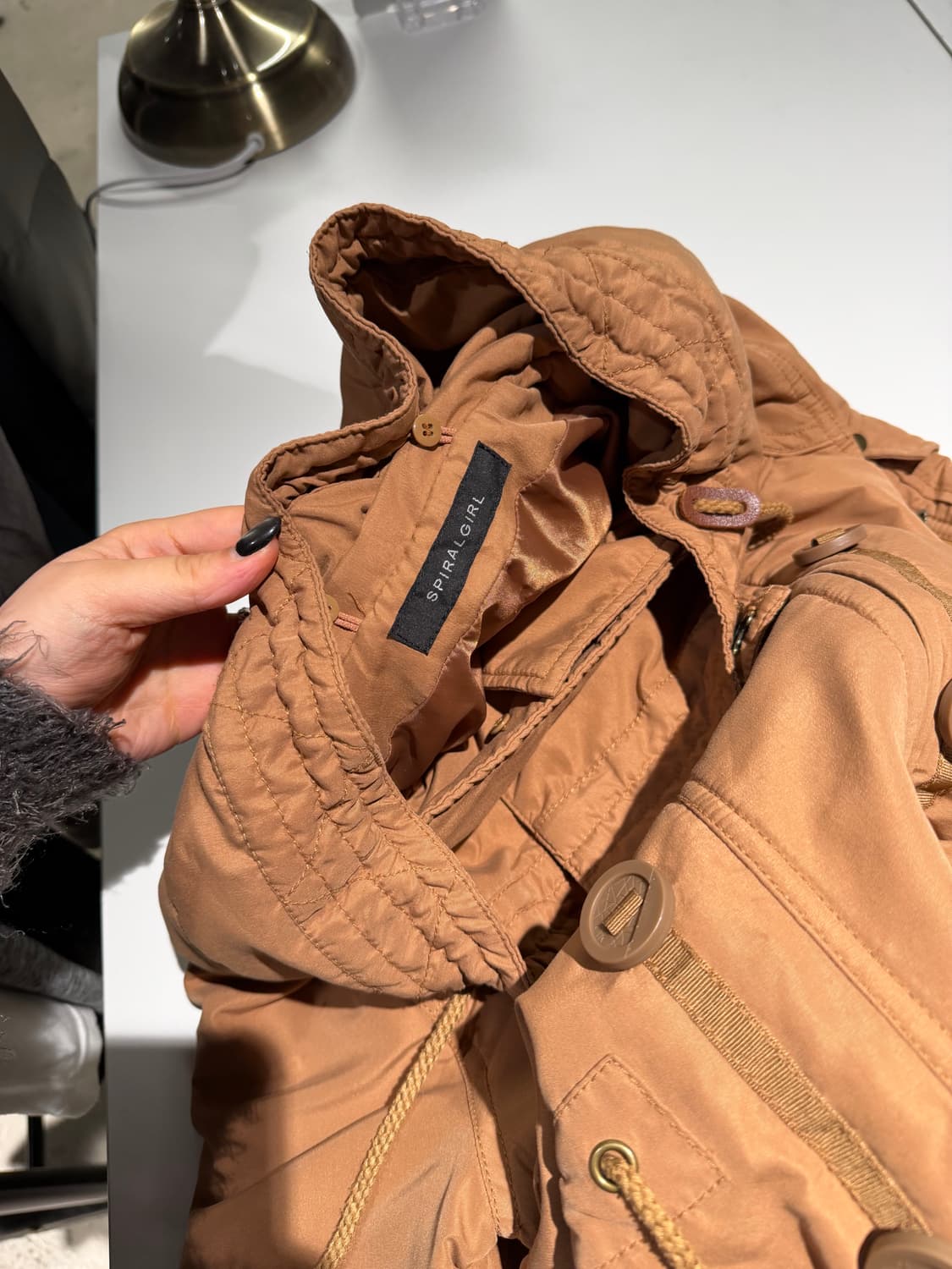 Spiral girl button high-neck jumper 상품이미지10