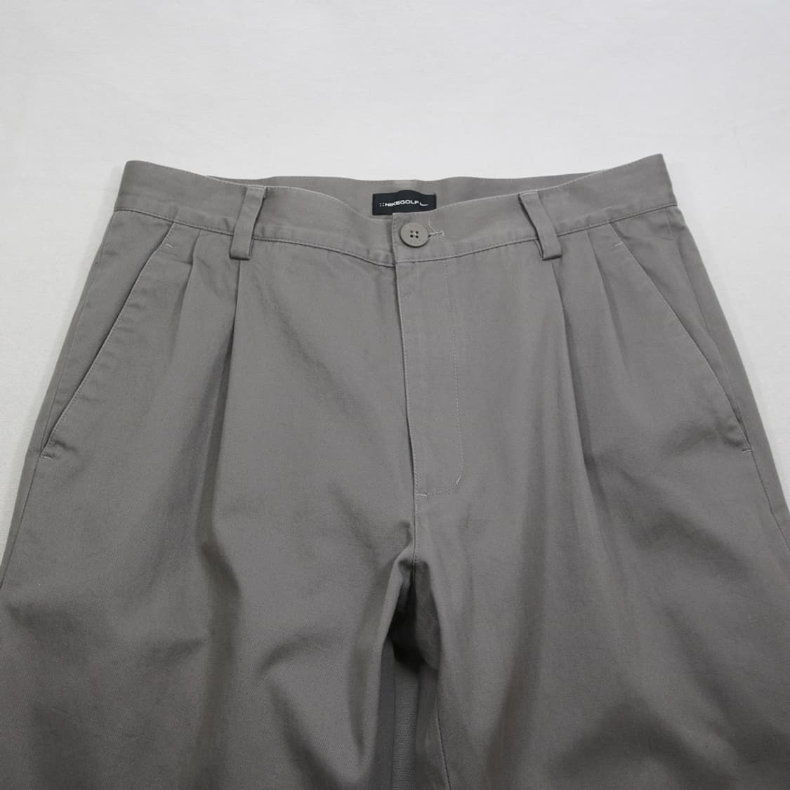 (착용컷) 나이키 골프 클래식 치노 팬츠 (남성용 30.5) 상품이미지4