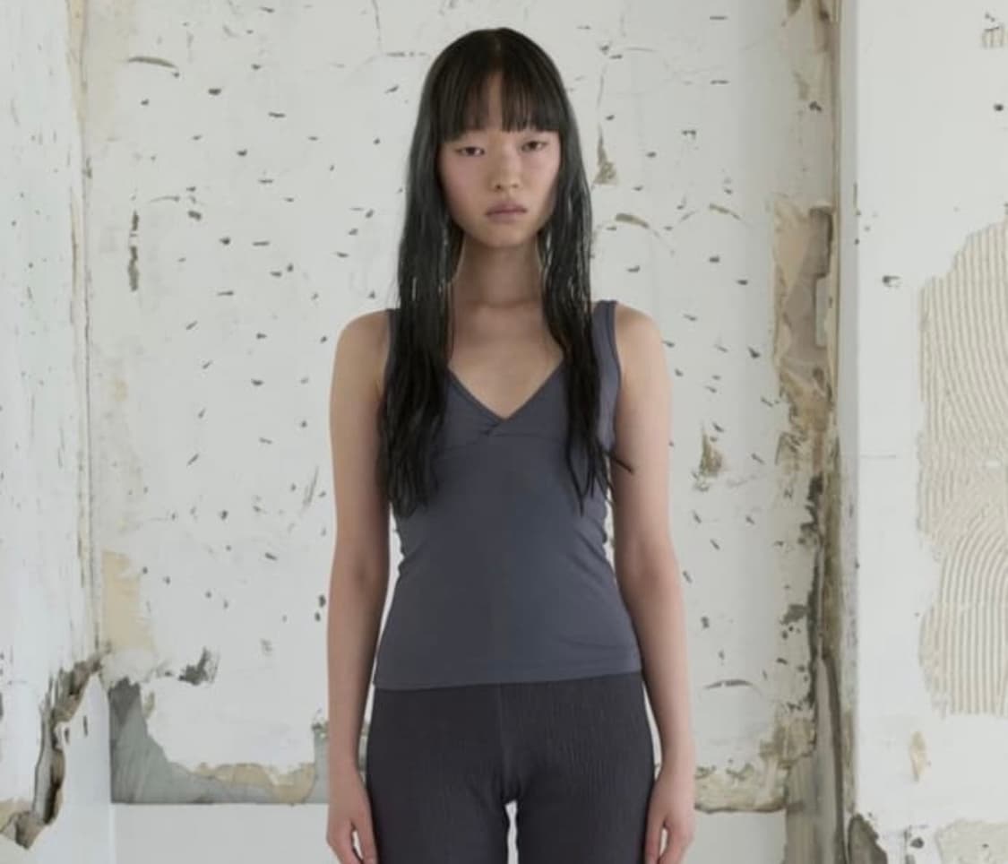 리포스 v넥 슬리브리스 상품이미지2