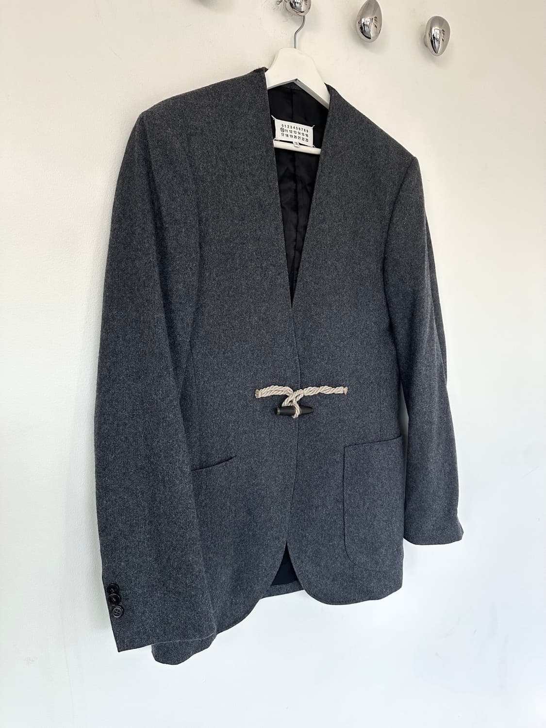 메종 마르지엘라 16fw 아카이브 카라리스 울 자켓 상품이미지5