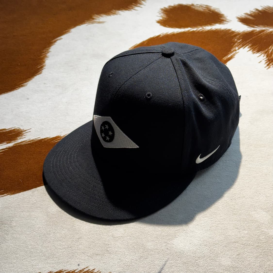 나이키 브라질 레더스트랩 스냅백 블랙 (OS) 상품이미지2