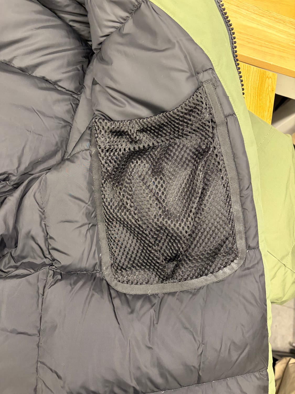 [110] 노스페이스 카키 패딩 상품이미지9