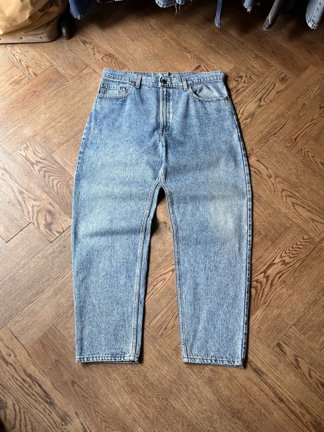 [38]90's 리바이스 USA Made 550 빈티지 워싱 데님 팬츠 상품이미지1