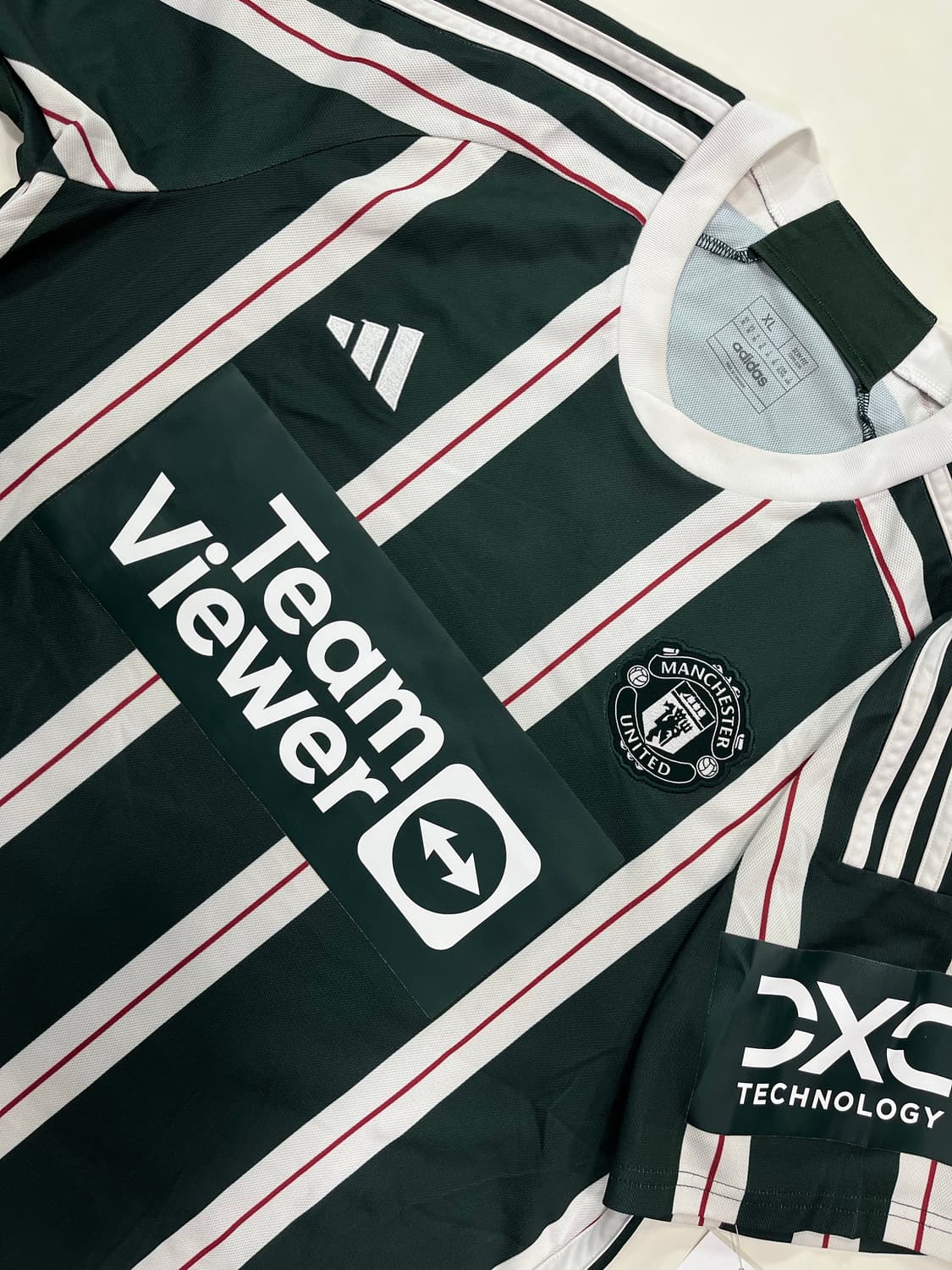 아디다스 23-24 맨체스터 유나이티드 FC 어웨이 브루노 페르난데스 상품이미지4