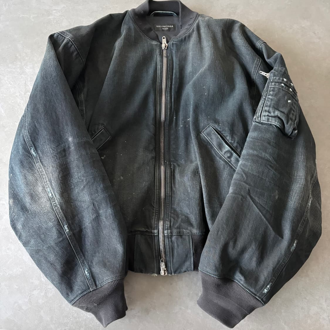 새상품 발렌시아가 25S 데님 봄버 M 상품이미지1