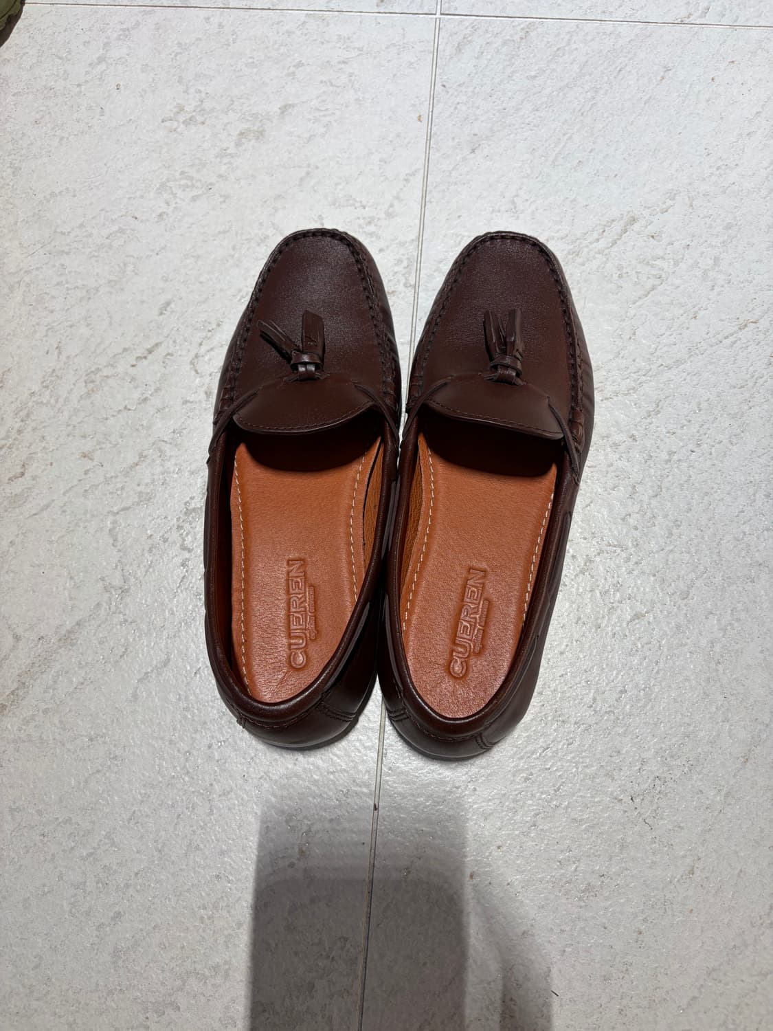 쿠에른 테슬 로퍼 240 상품이미지1