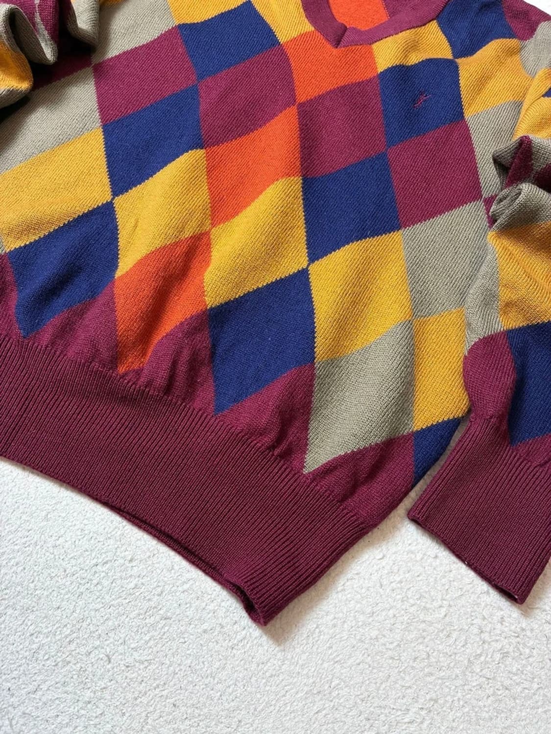 입생로랑 00's Y2K 크롭 다이아체크 니트 PN7308 상품이미지3