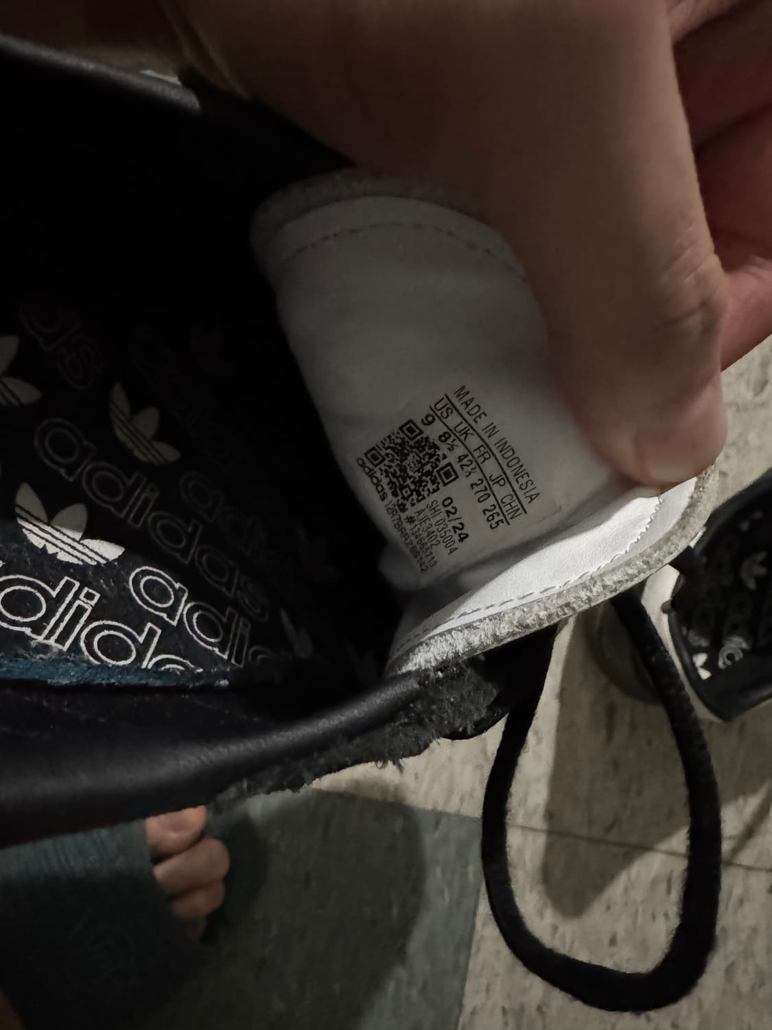 아디디스 스페지알레 핸드볼 코어 블랙 화이트 상품이미지2