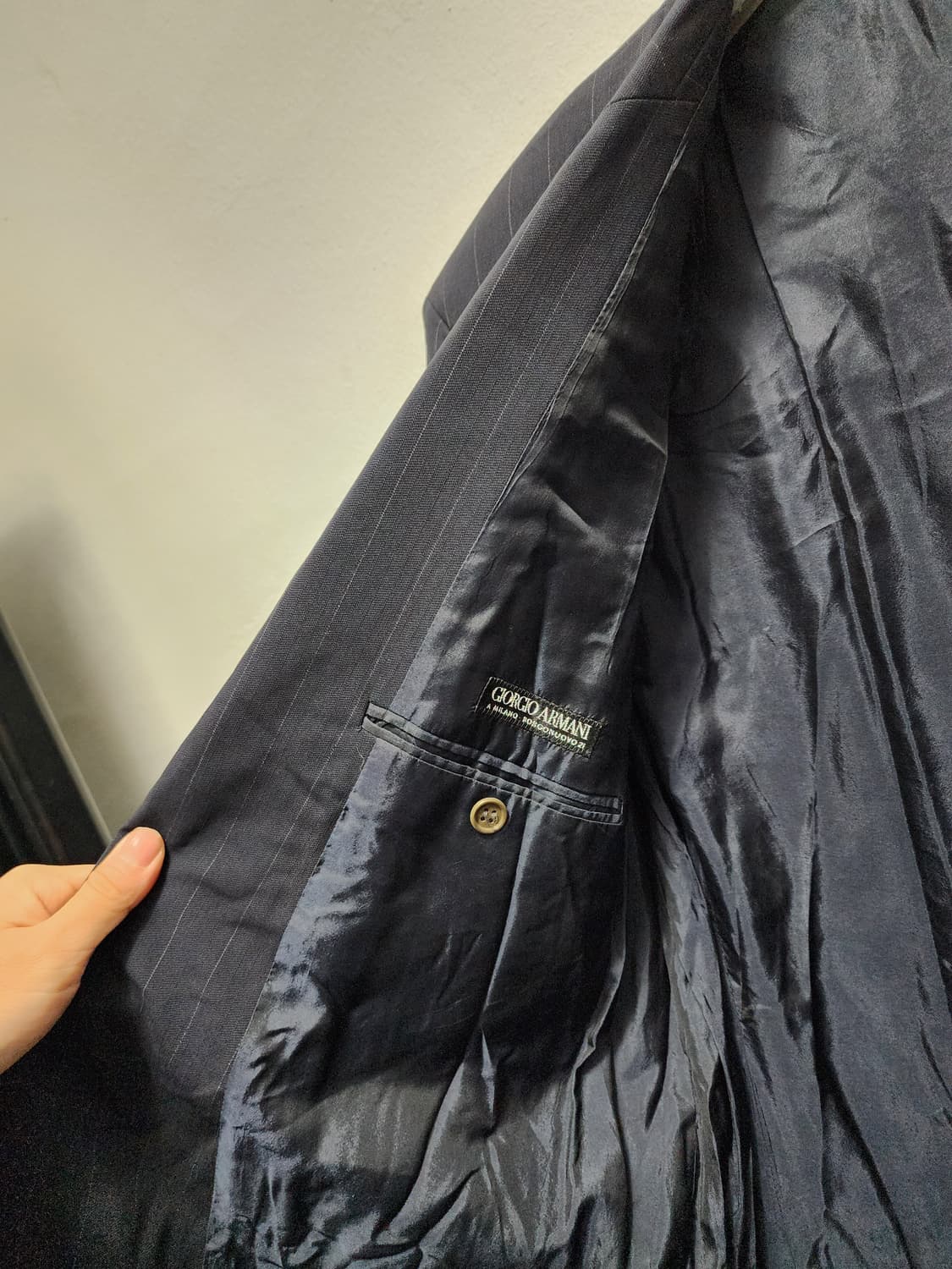 조르지오 아르마니 네이비 스트라이프 더블브레스티드 블레이저 상품이미지4