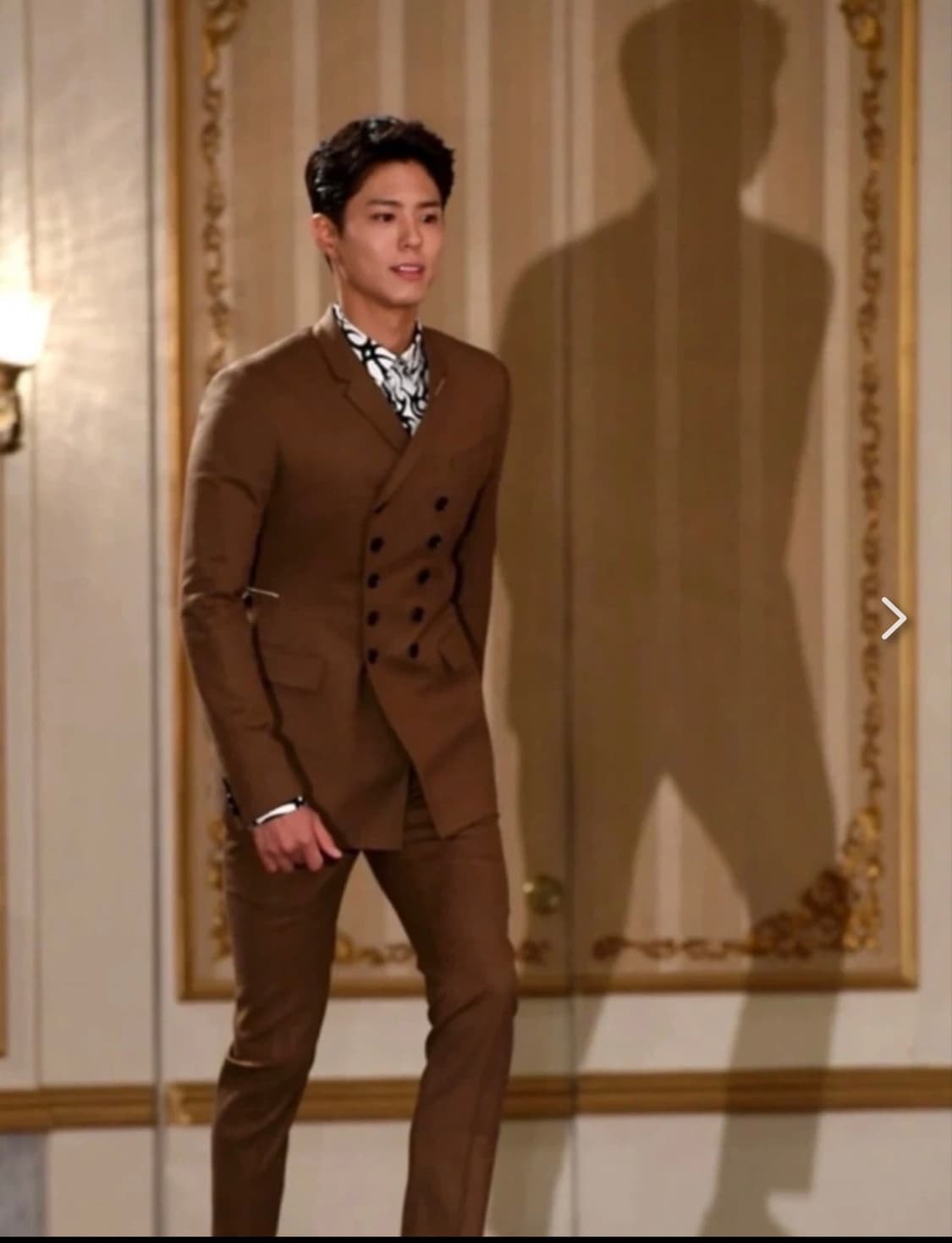 46/ 디올 옴므 18FW 아뜰리에 3-스티치 더블 블레이저 상품이미지3