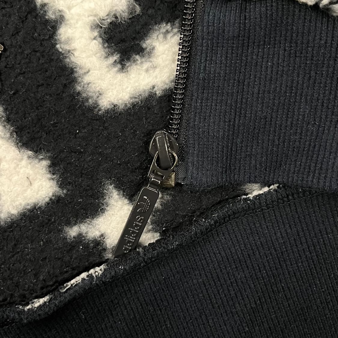 아디다스 백로고 패턴 후리스 후드집업 95 상품이미지7