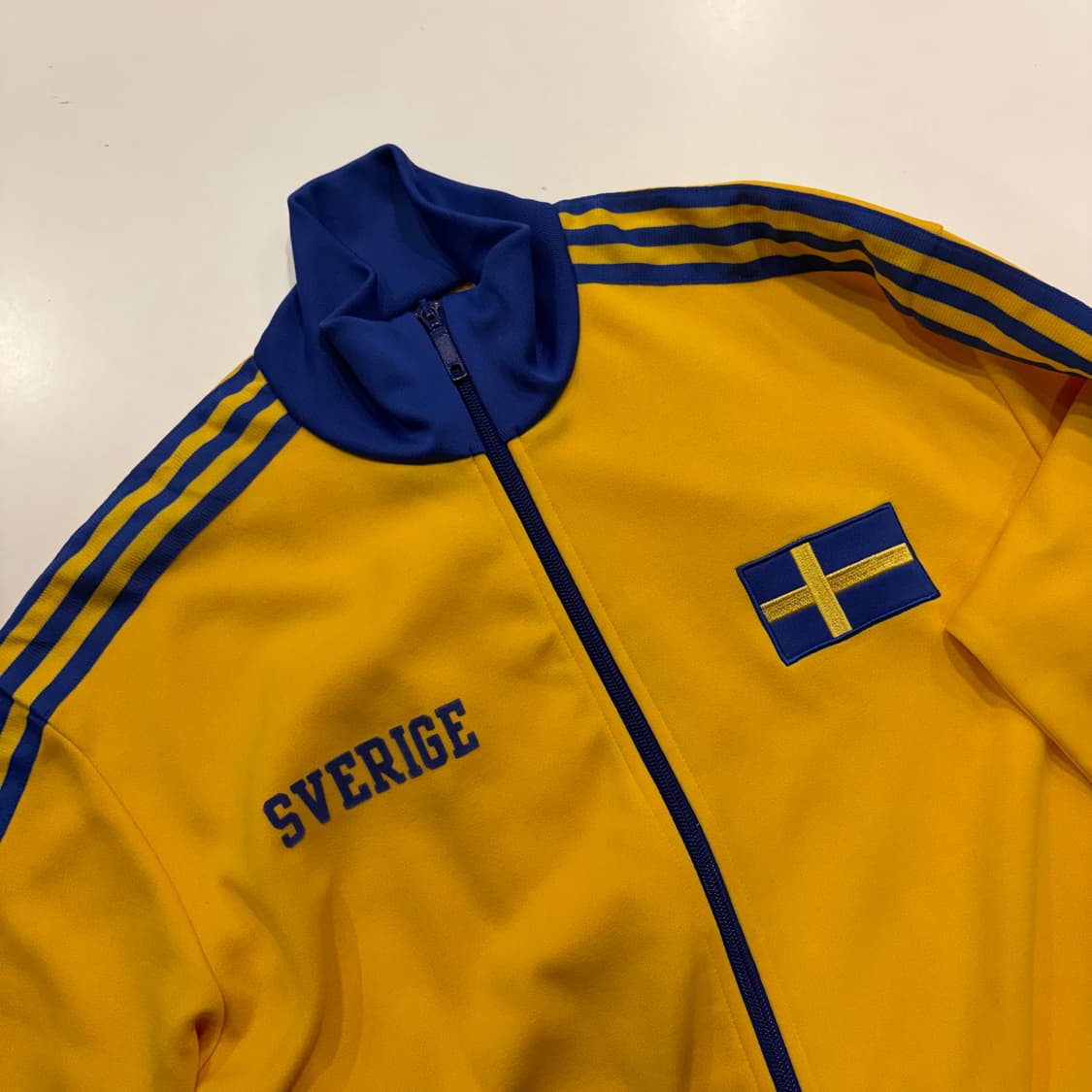 [M] 06s 아디다스 스웨덴 트랙탑 져지 노랑색 C32 상품이미지3