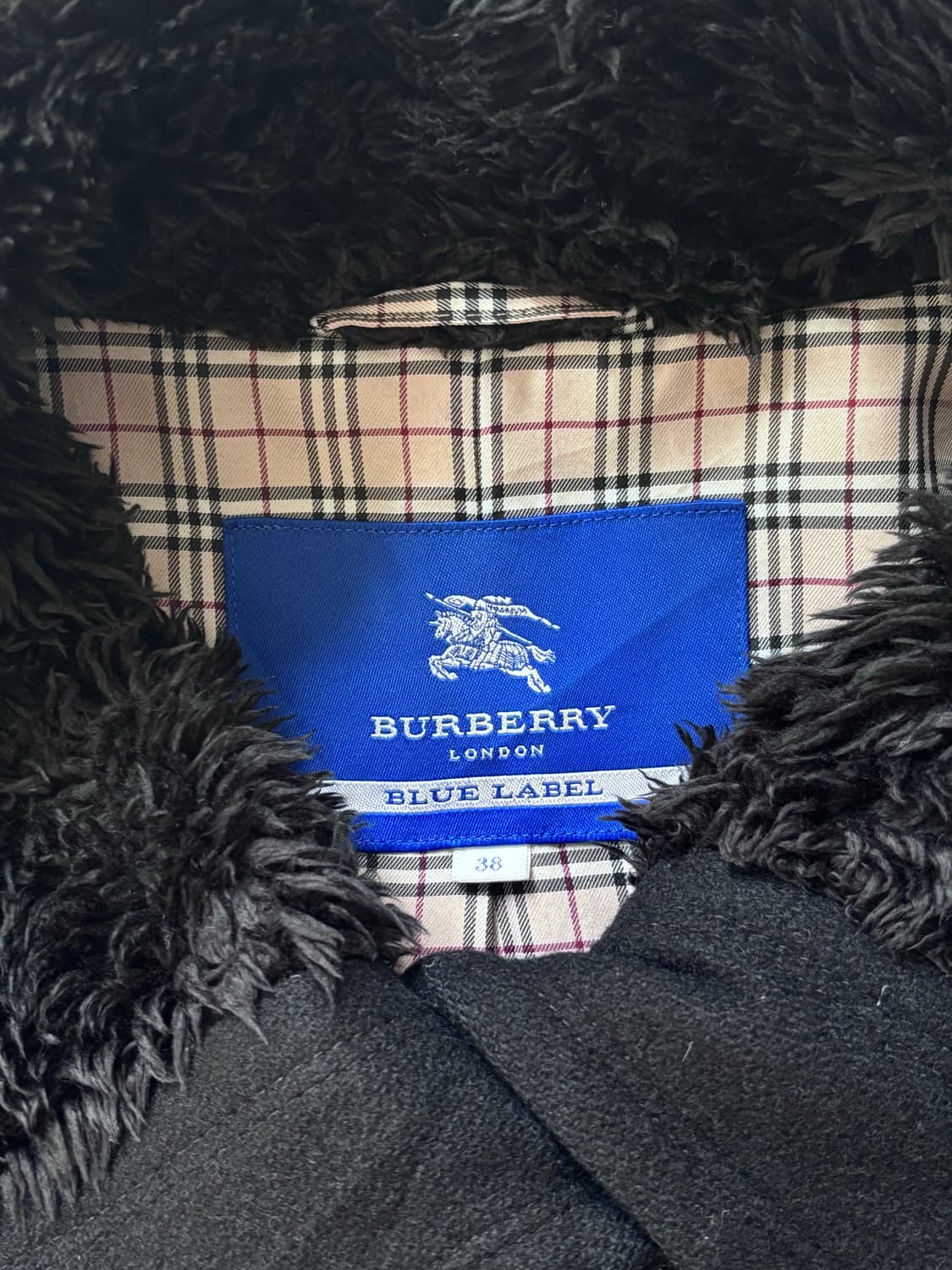 Burberry 버버리 블루라벨 퍼 숄카라 블랙 울 코트 상품이미지7