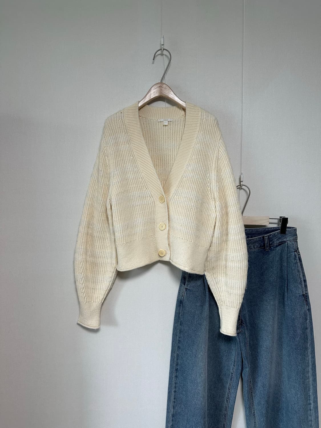 코스 벌룬슬리브 모헤어 가디건 상품이미지1