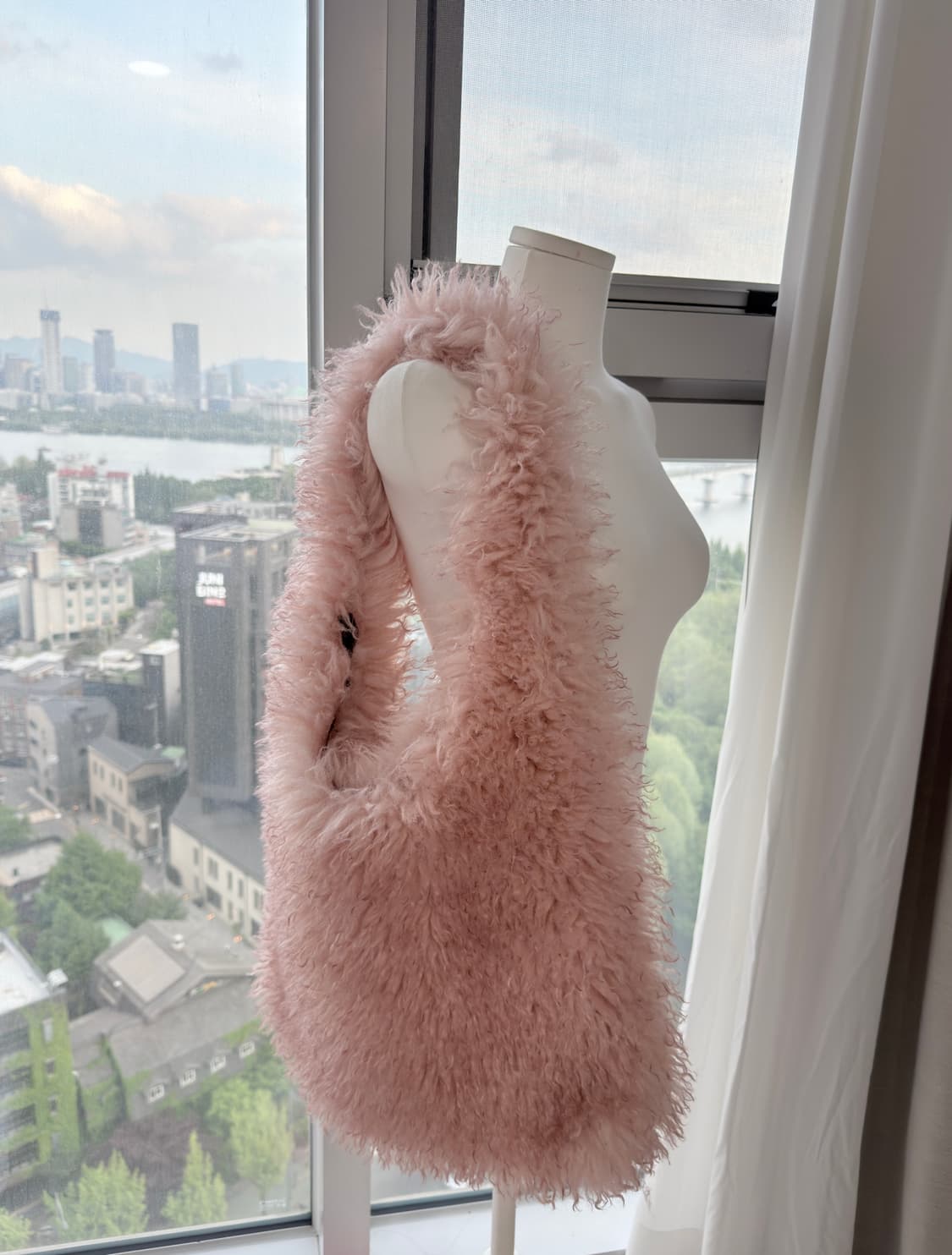 더티스 시어링 부클 퍼 백 / 핑크 퍼 가방 상품이미지3