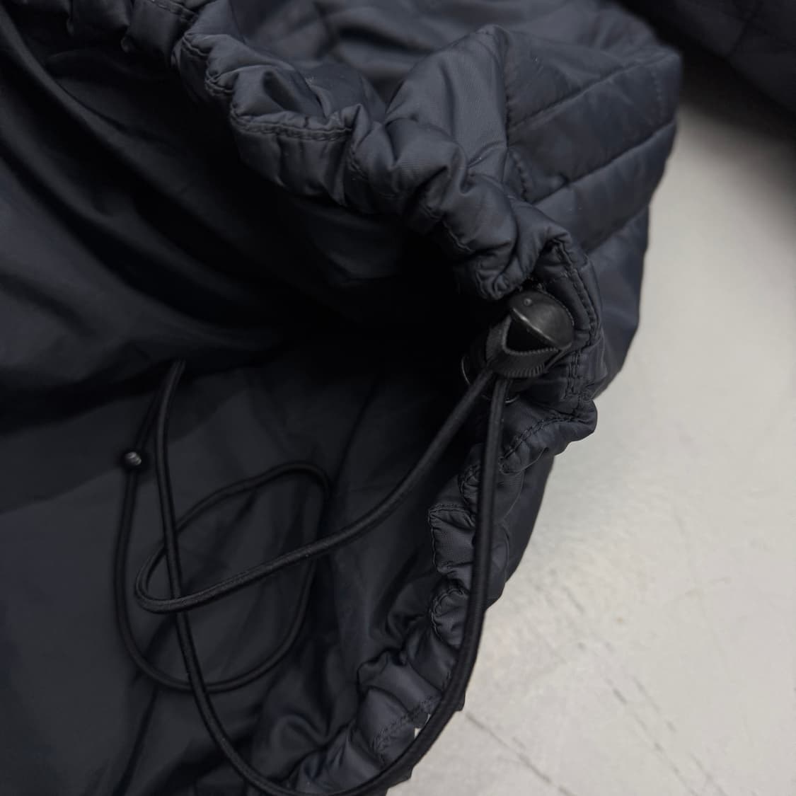 엘엘빈 고프코어 경량패딩 자켓 블랙 상품이미지4