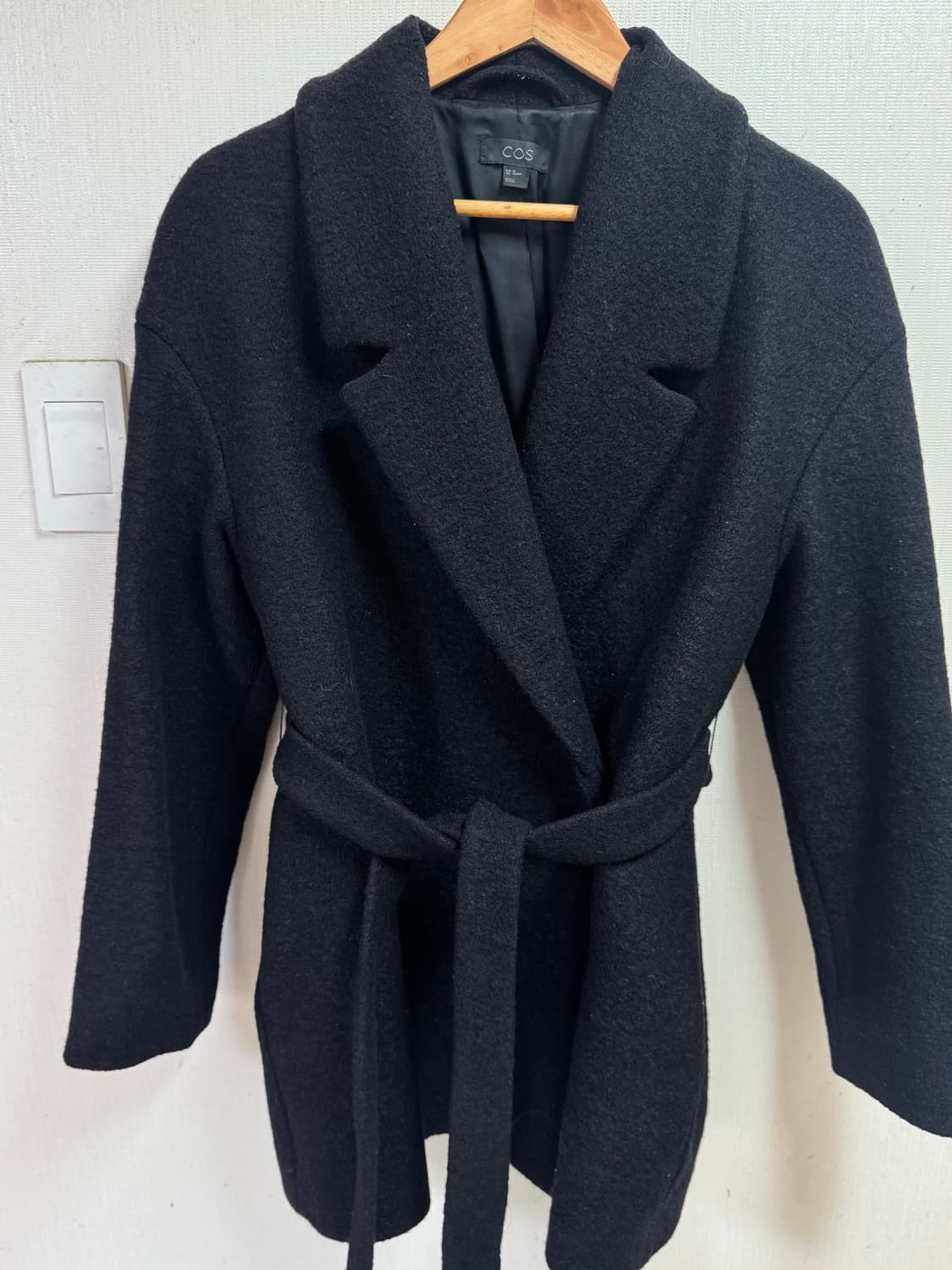 COS 블랙 하프 코트 EUR 38 상품이미지1