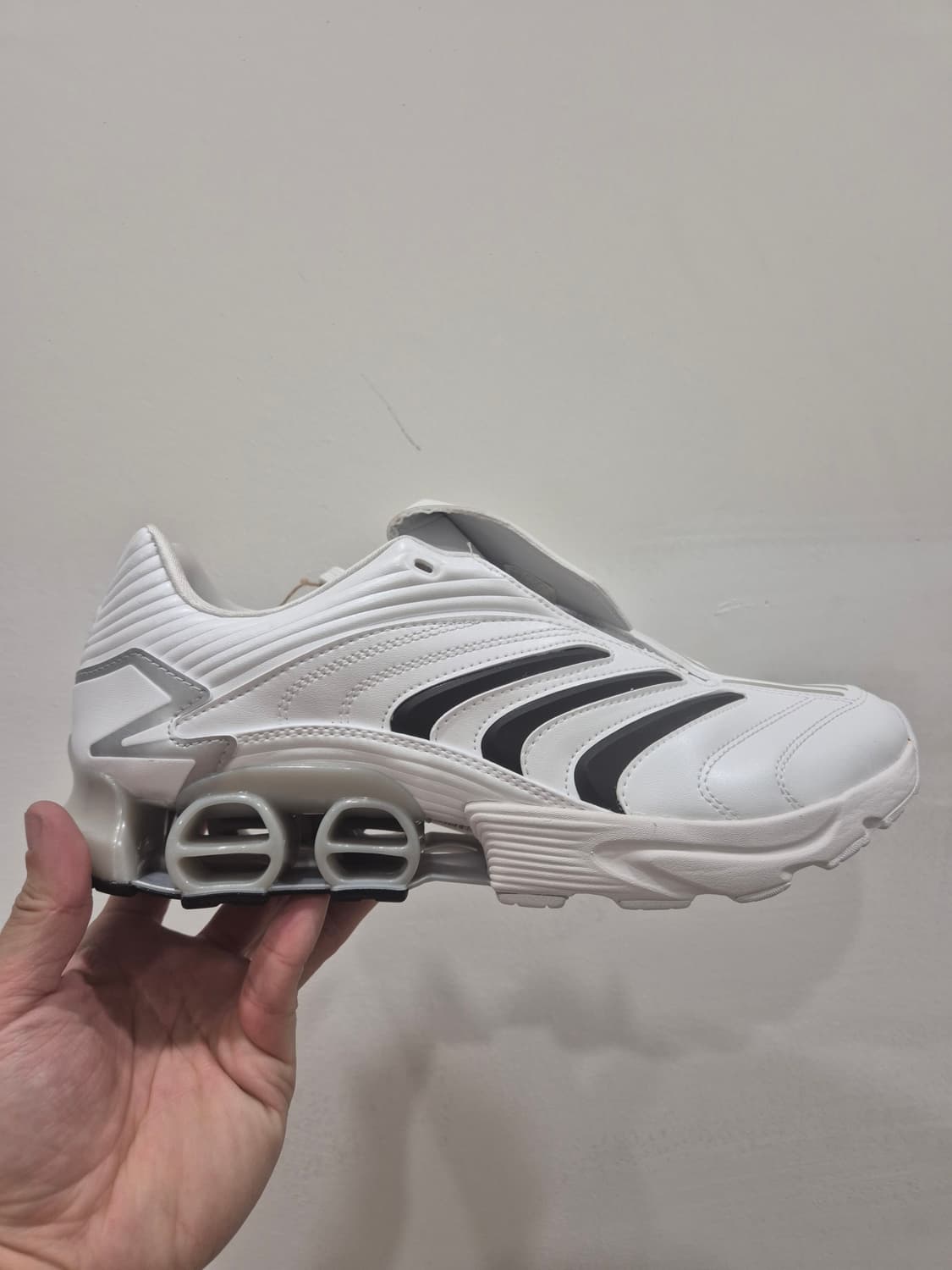 [새상품/280] 아디다스 프레데터 메가라이드 상품이미지1