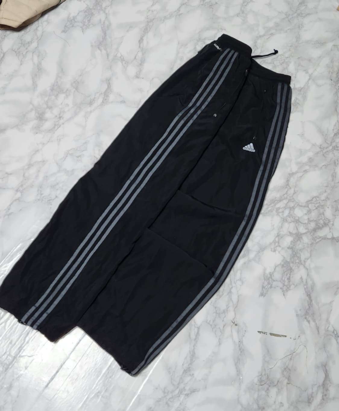 아디다스 삼선 트랙팬츠 바람막이 와이드 바지 상품이미지2