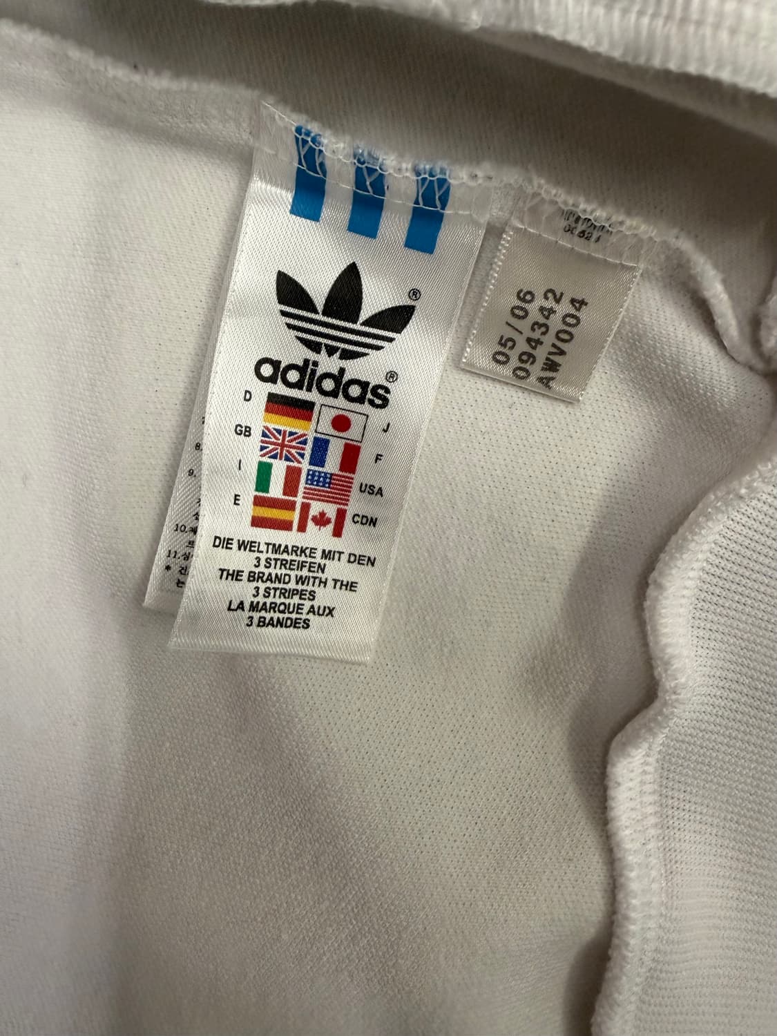 [100] 아디다스 슈퍼스타 자수 흰/파 후드집업 상품이미지8