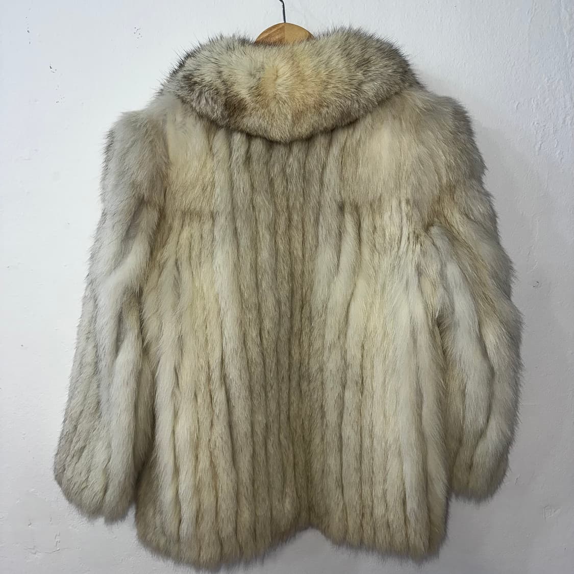 화이트 믹스컬러 사가폭스 퍼자켓M 상품이미지8