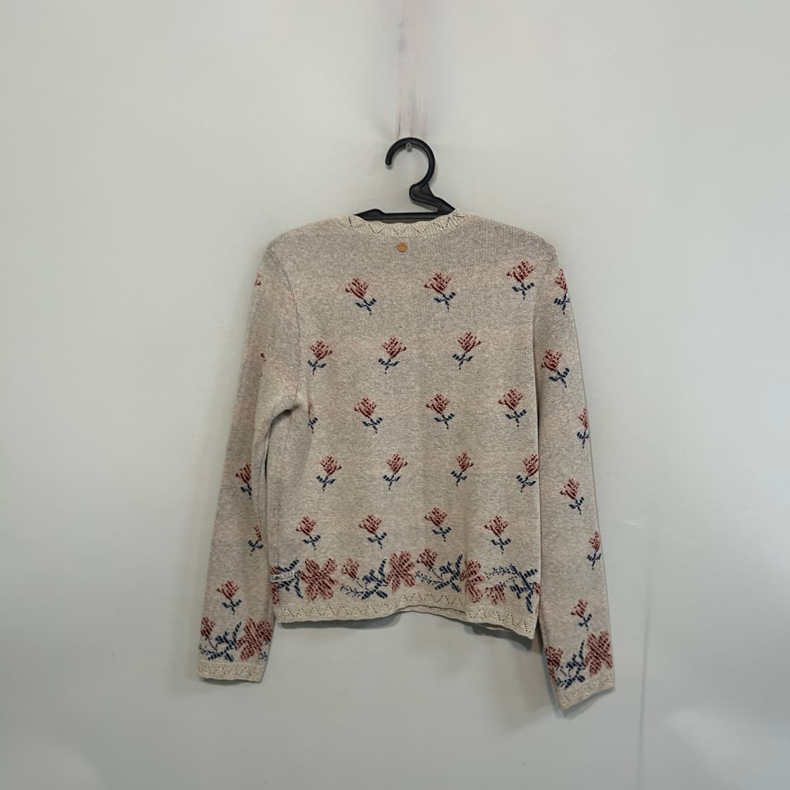 써스데이아일랜드 니트 가디건 90 상품이미지3