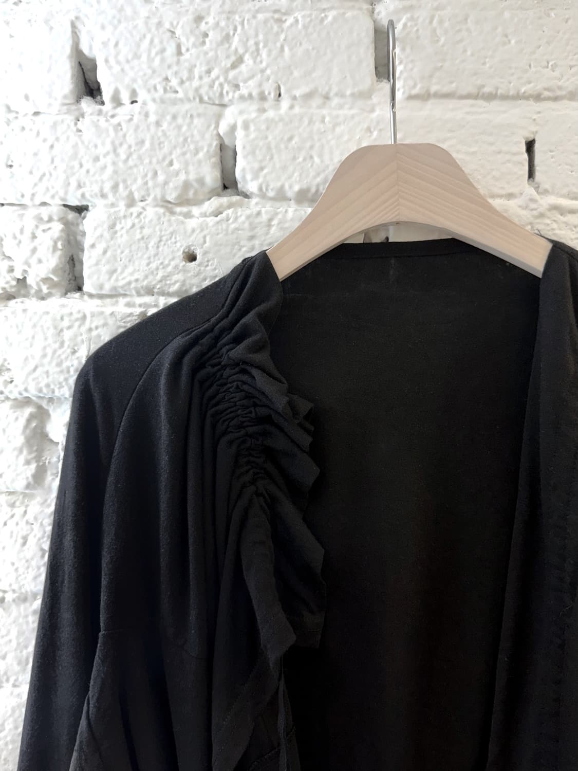 Noir Shirring Mesh Draped Cardigan 상품이미지6