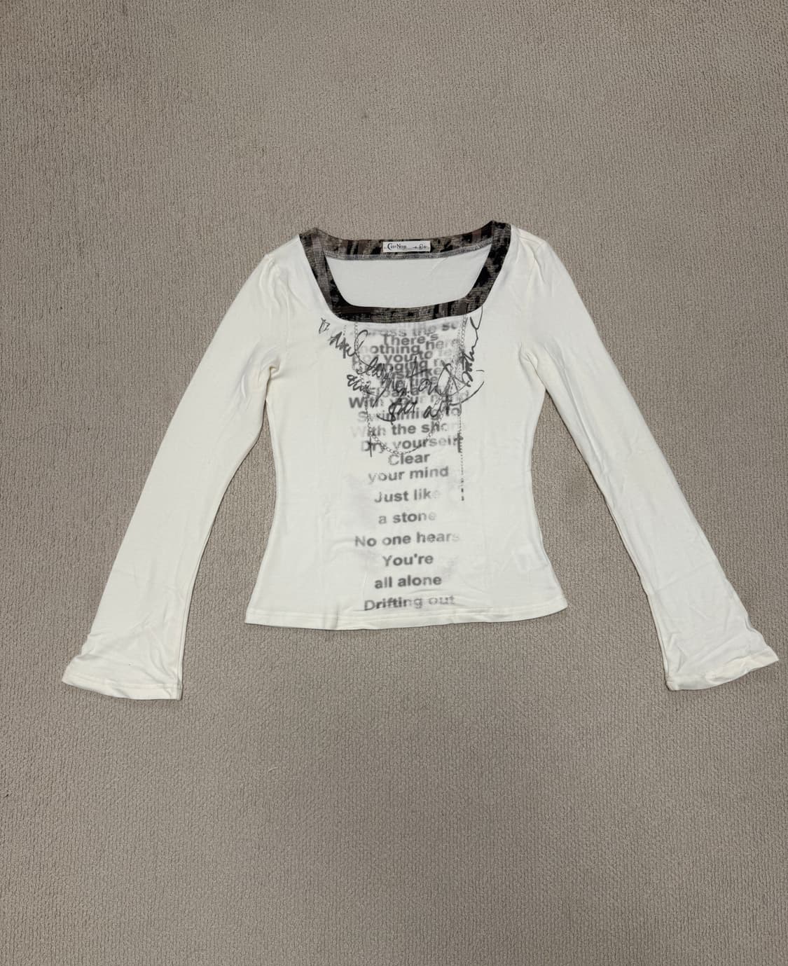 Cest Nous graffiti long sleeve 상품이미지3