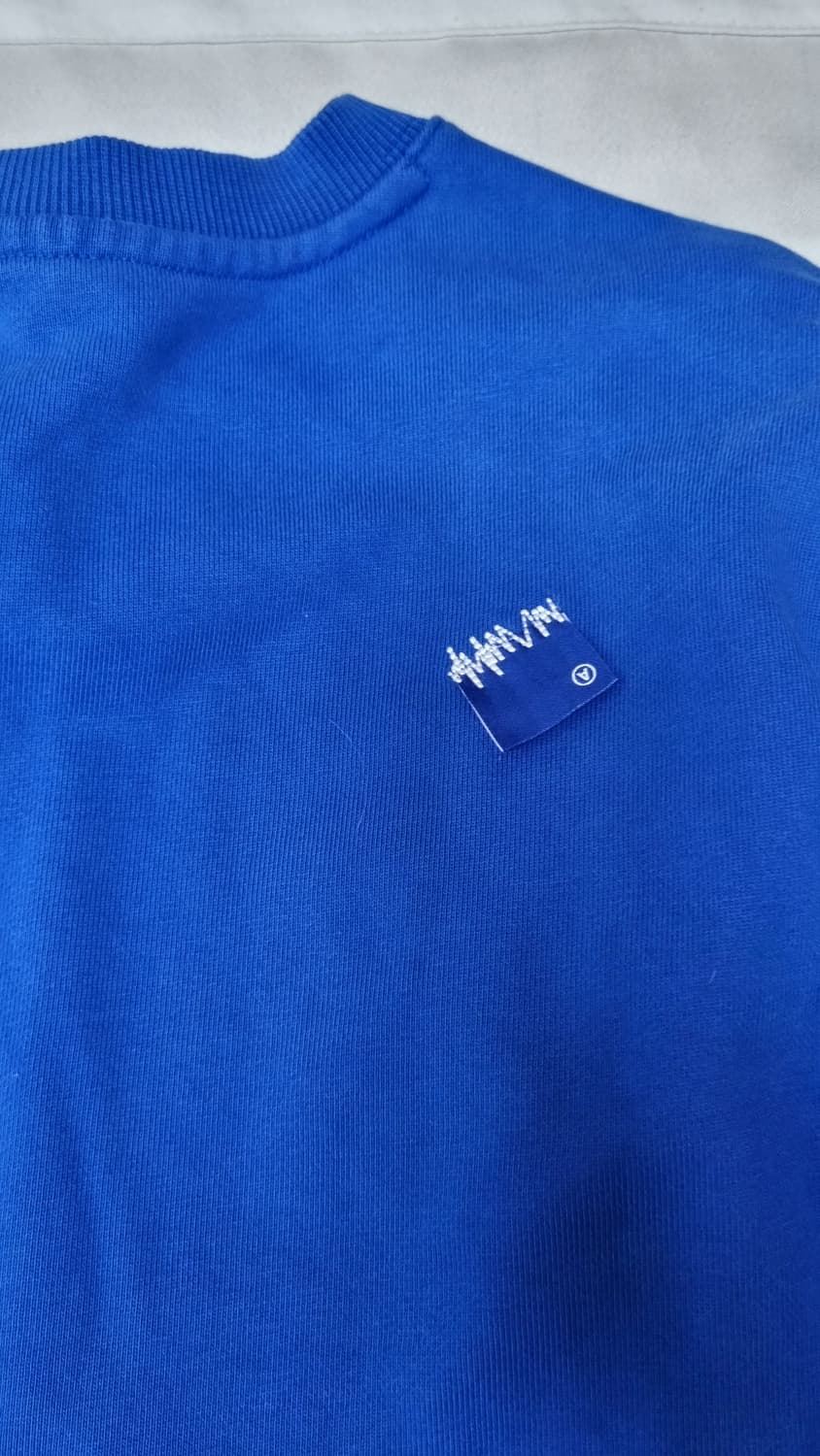 아더에러 미니멀 자수 로고 맨투맨 스웨트셔츠 (Z-Blue) 상품이미지4