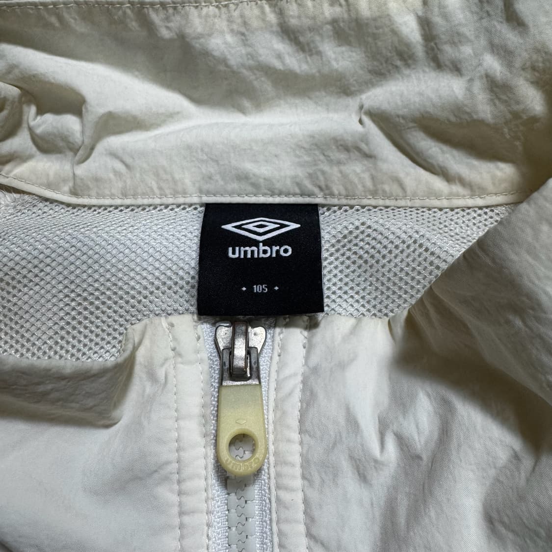 엄브로 배색 바람막이 상품이미지4